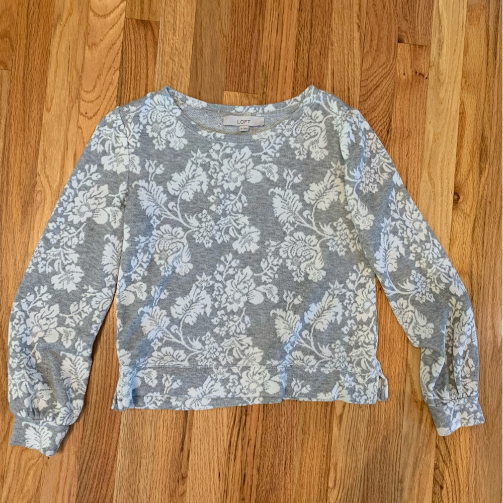 Floral print crew neck